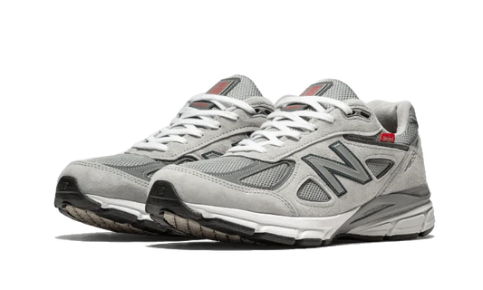 New Balance  990 v4 Grey